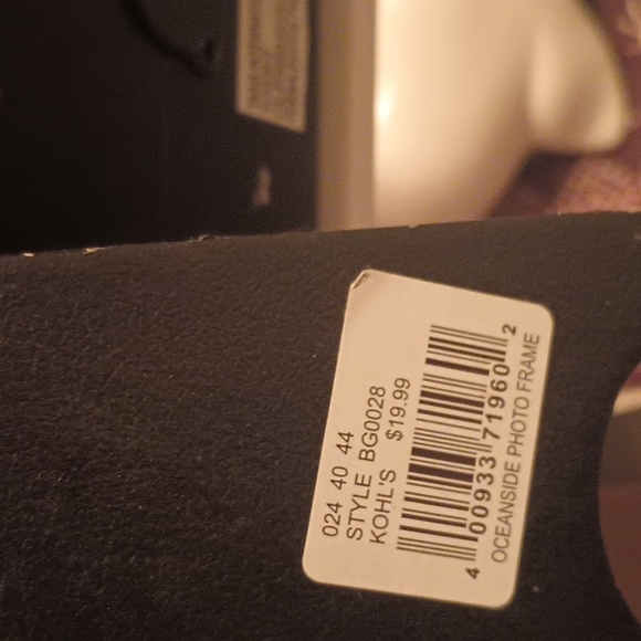 Home decor - Picture 3 of 3